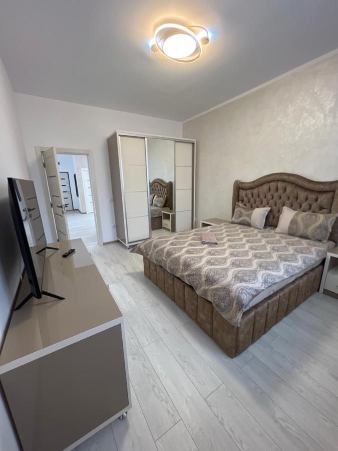 Ferienwohnung Furtuntec Tecuci Exterior foto